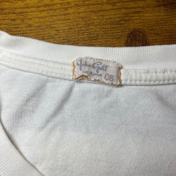 Brandy Melville White Graphic T Shirt Red Blue Stripe Graphic Tee - Picture 4 of 5